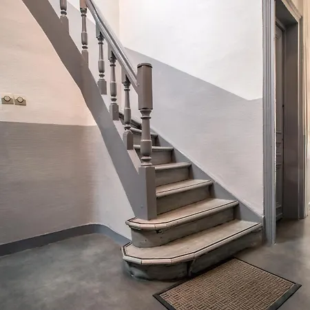 Duplex 47 M2 Au Coeur Du Vieux-lille *